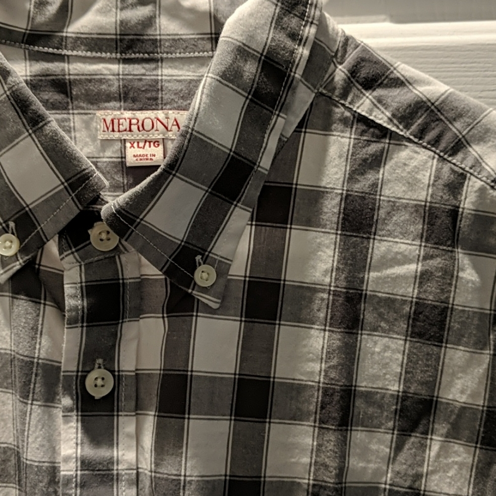 Men's button down - Picture 2 of 3